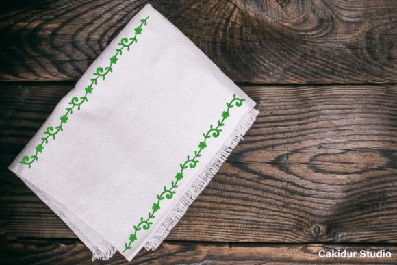 Green Flower Border Review